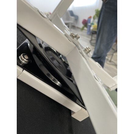 Стул MAVERICK 360 град. поворот. BLUVEL-40 BEIGE/ белый каркас, М-City 