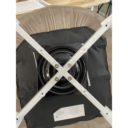 Кресло MAVERICK BLUVEL-03 LIGHT GREY/ белый каркас, поворот.360 град. М-City 